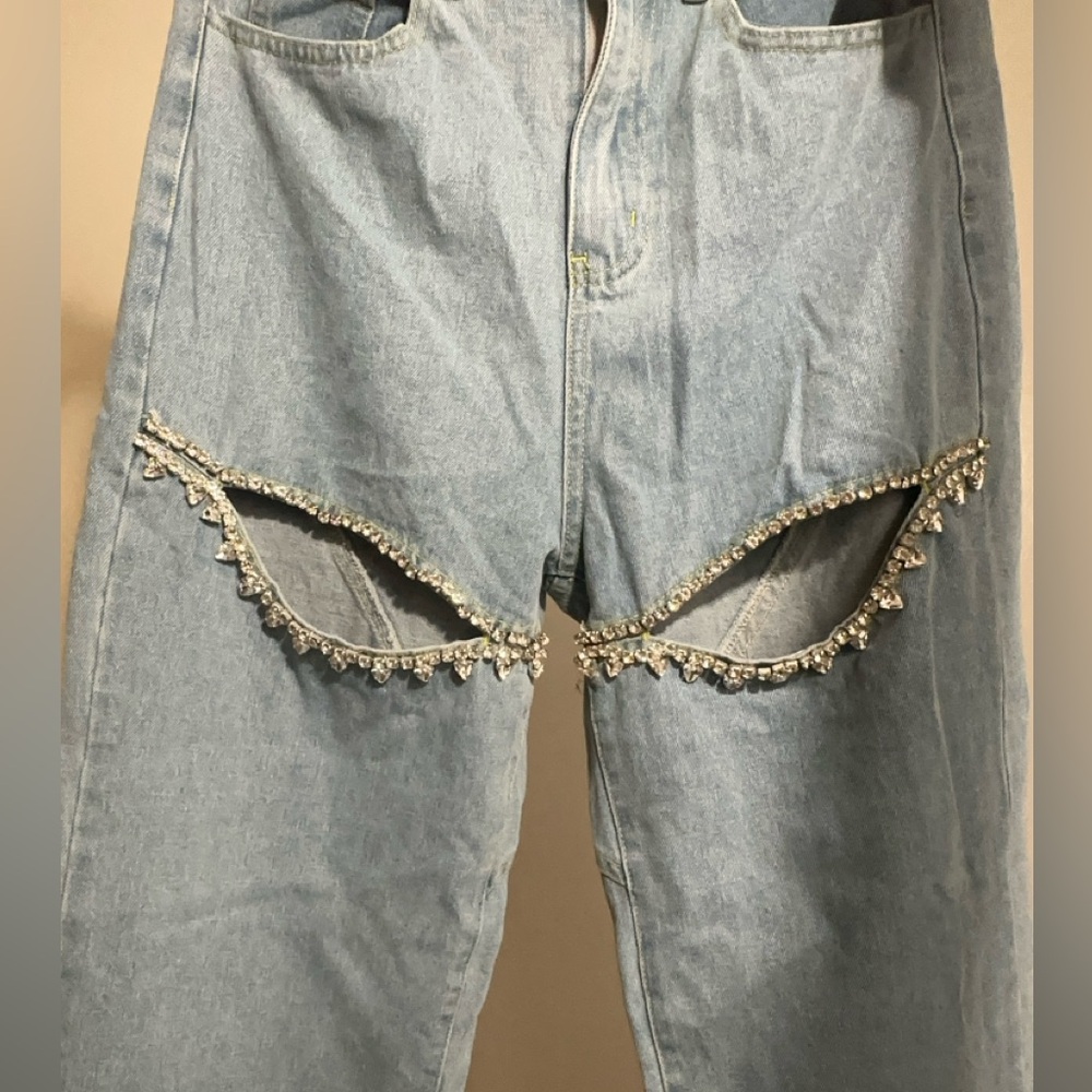 Pants with Rhinestone Cutouts Legs New Never Worn Heart Bottom Blue Jeans